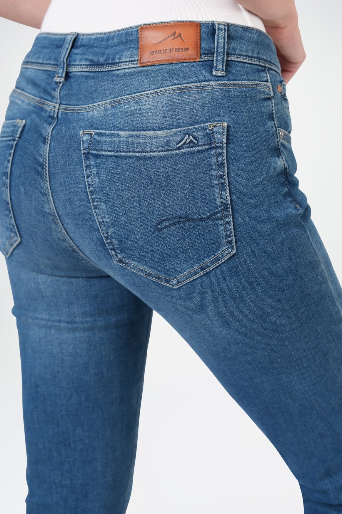 Monika Slim Fit | Silver Blue