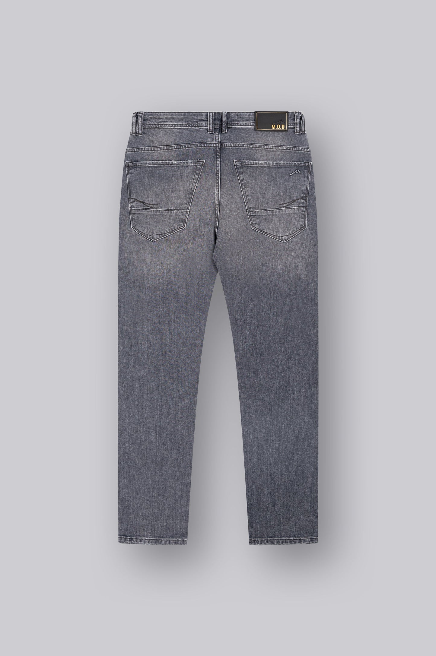 Ricardo Regular | Clever Grey