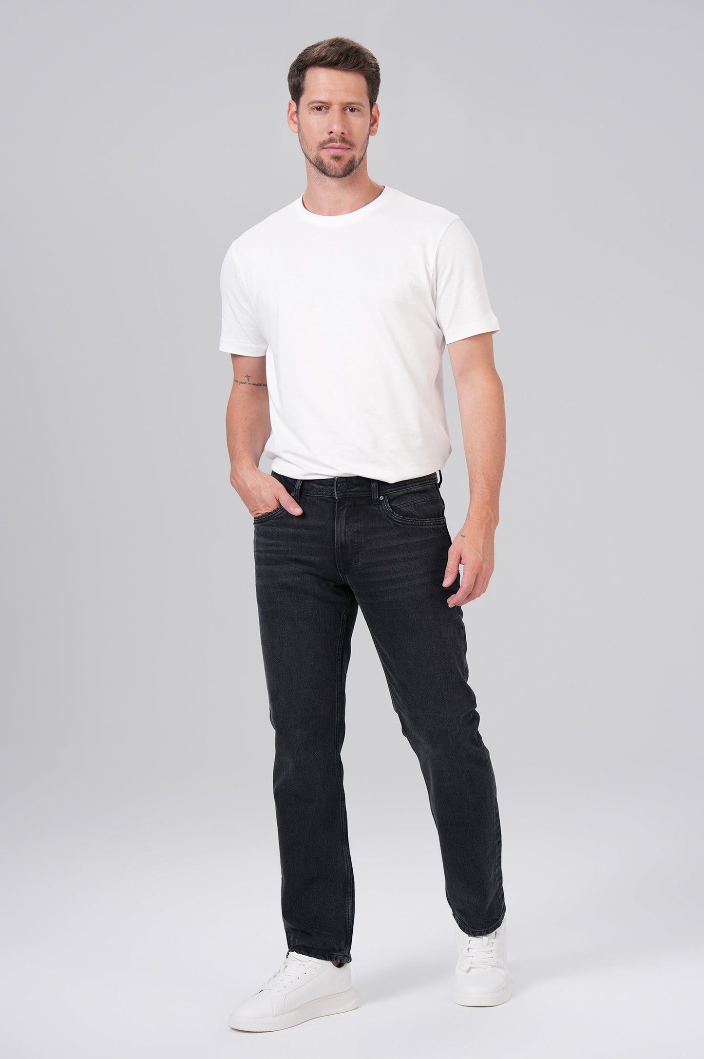 Thommy Comfort Fit | Capo Black