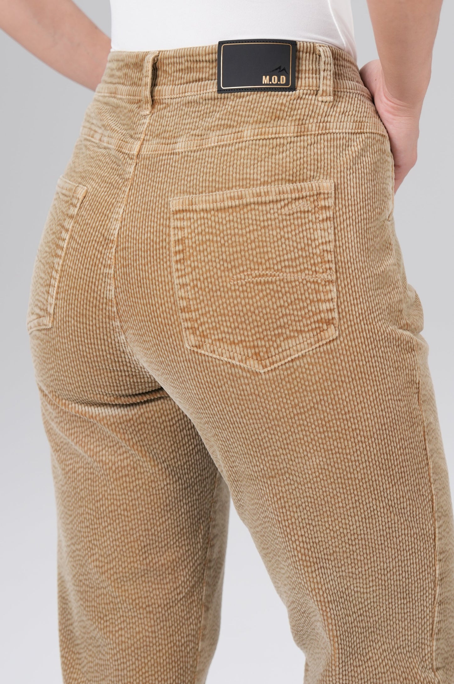 Coco Chino | Beige Cord