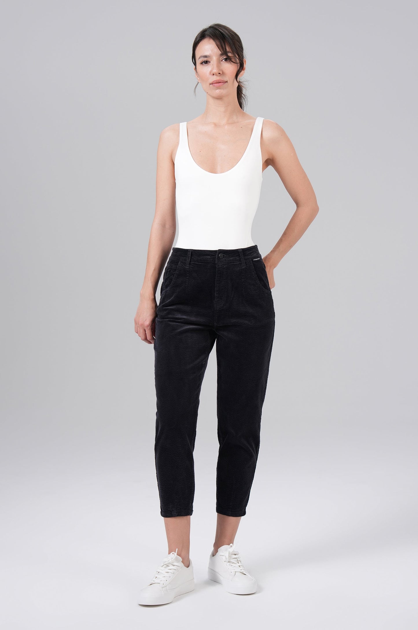 Coco Chino | Black Cord