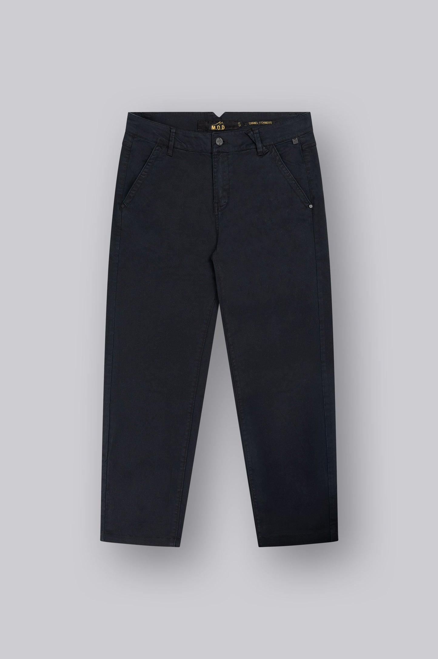 Channel Chino | Black