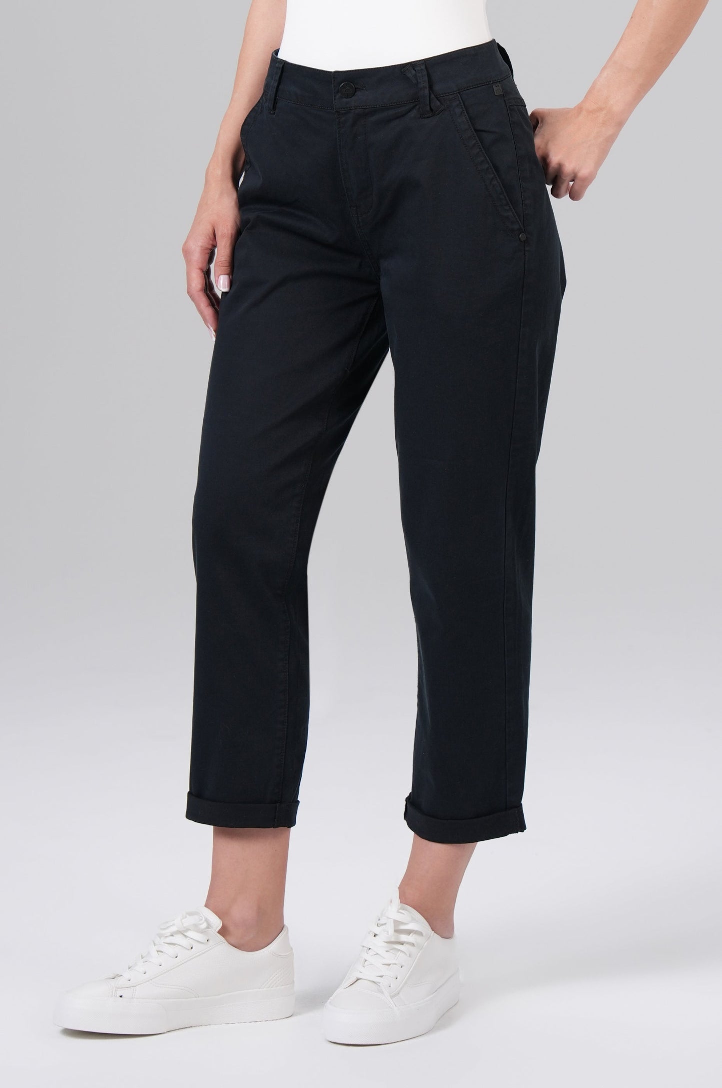 Channel Chino | Black