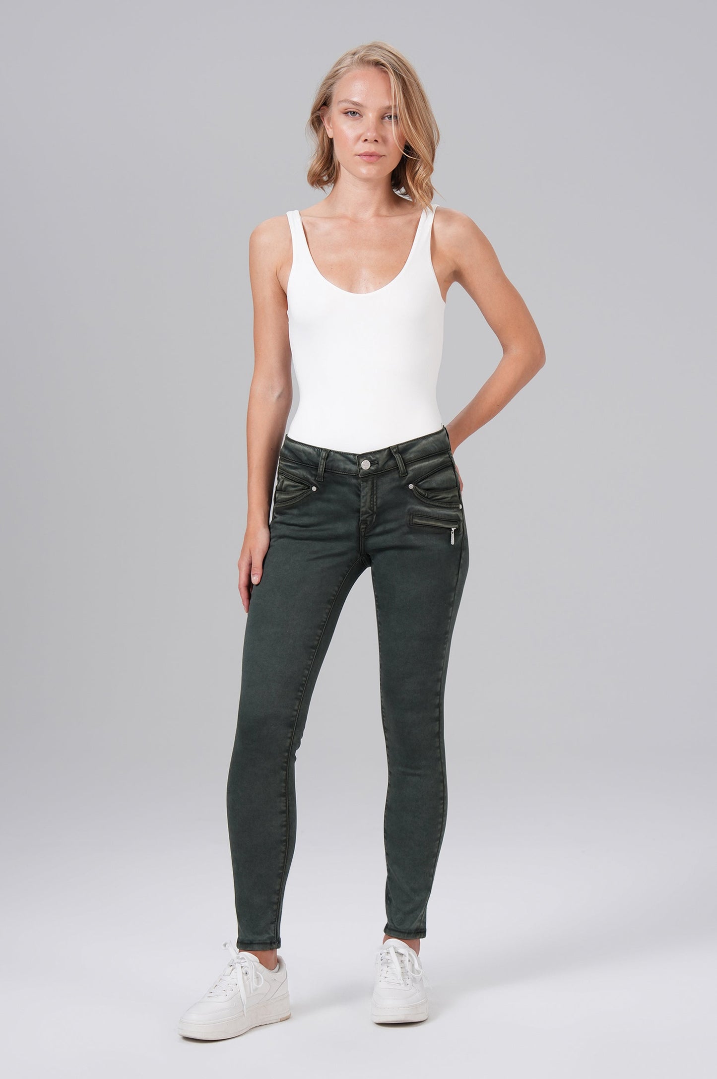 Suzy Skinny Fit | Thyme Green