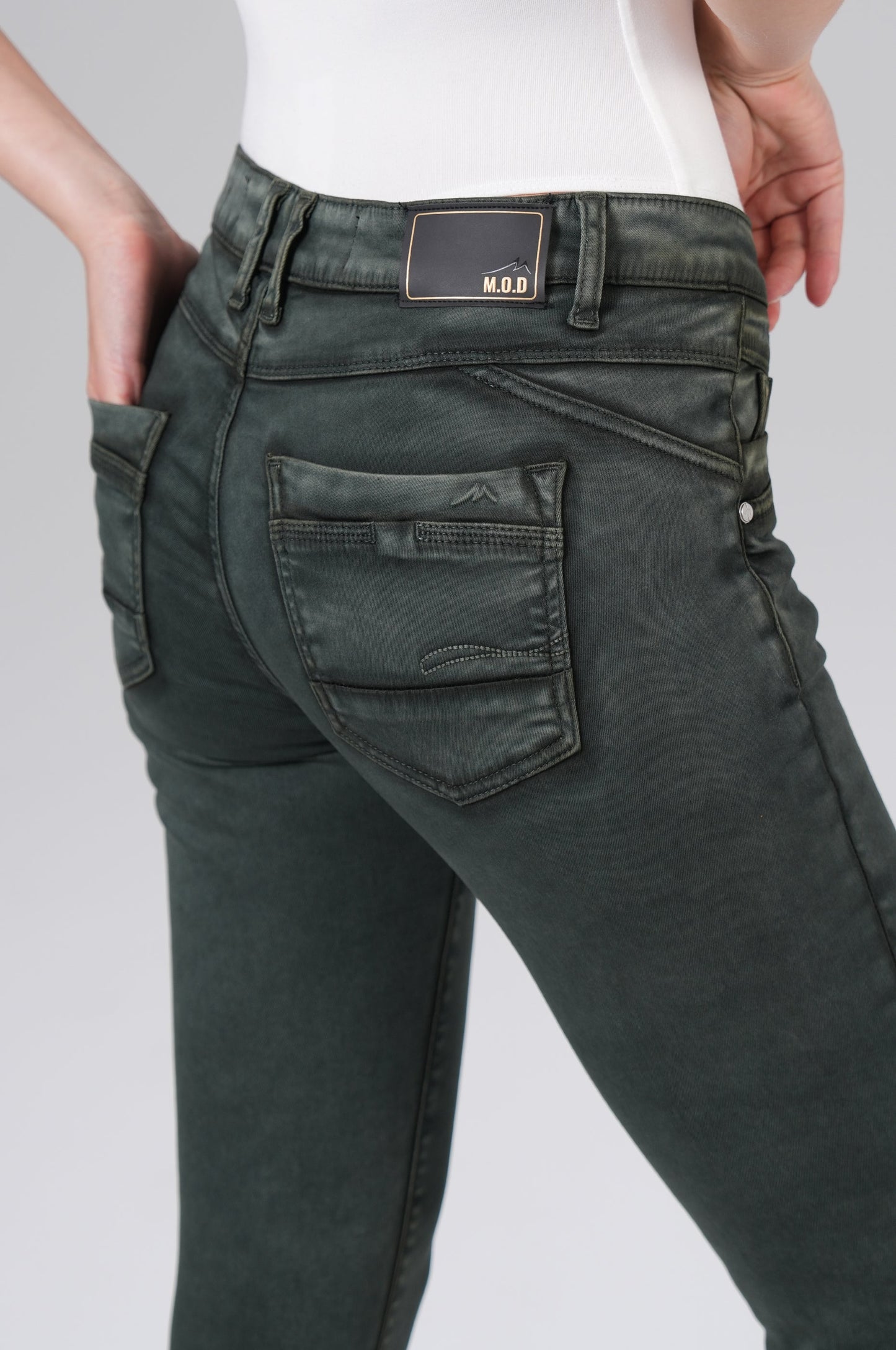 Suzy Skinny Fit | Thyme Green