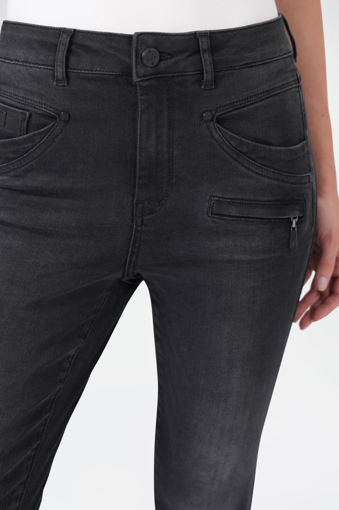 Suzy Skinny Fit | Candy Black