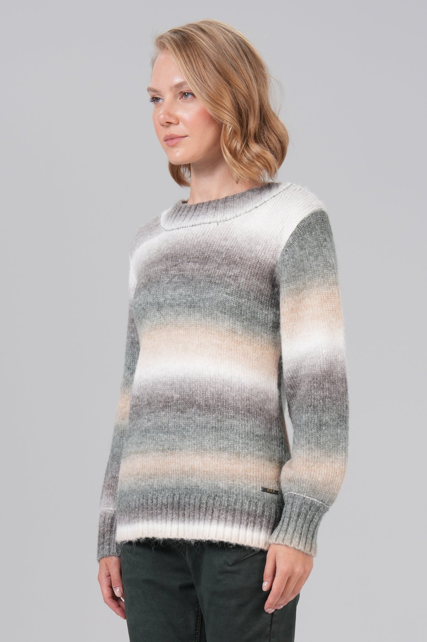 Emma Pullover | Black Block