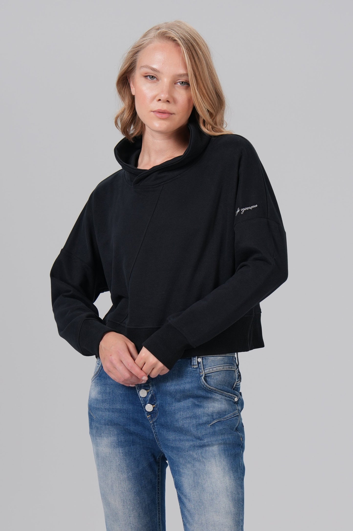 Women Sweatshirt | Black