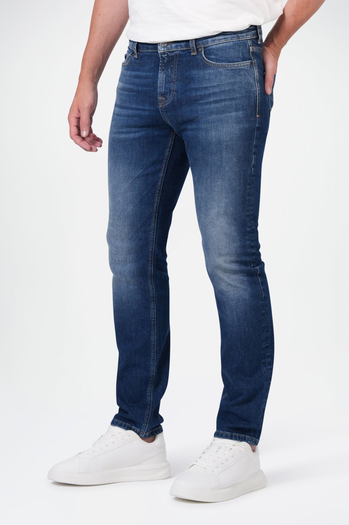Cornell Regular | Mid Blue