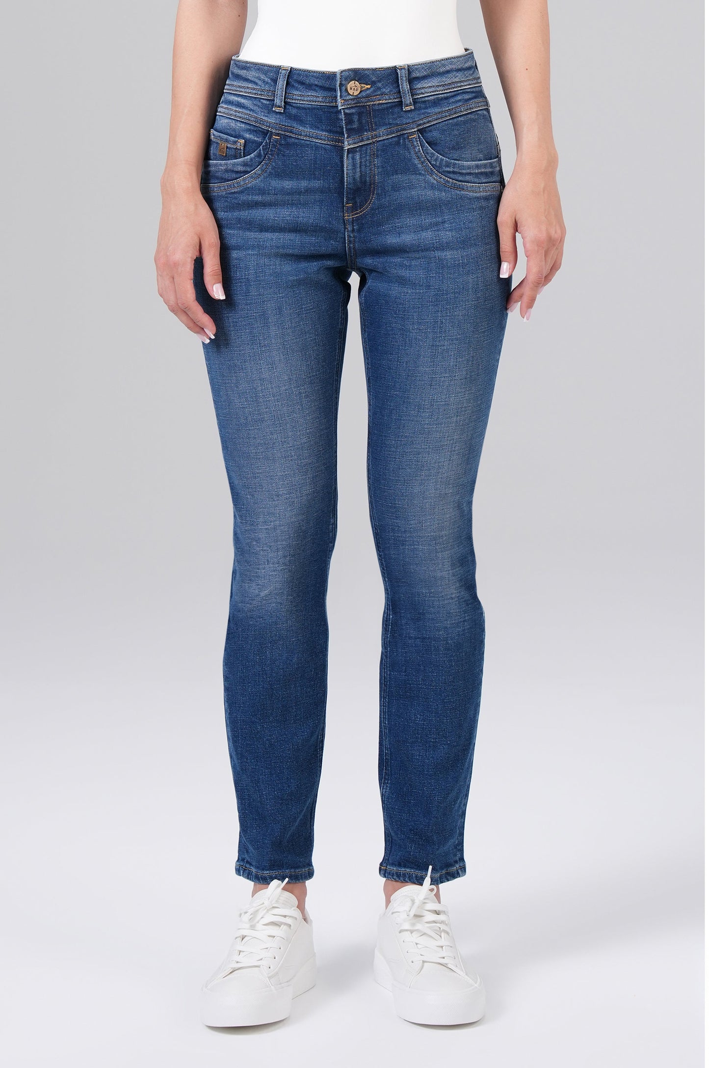 Rea High Regular Fit | Mid Blue