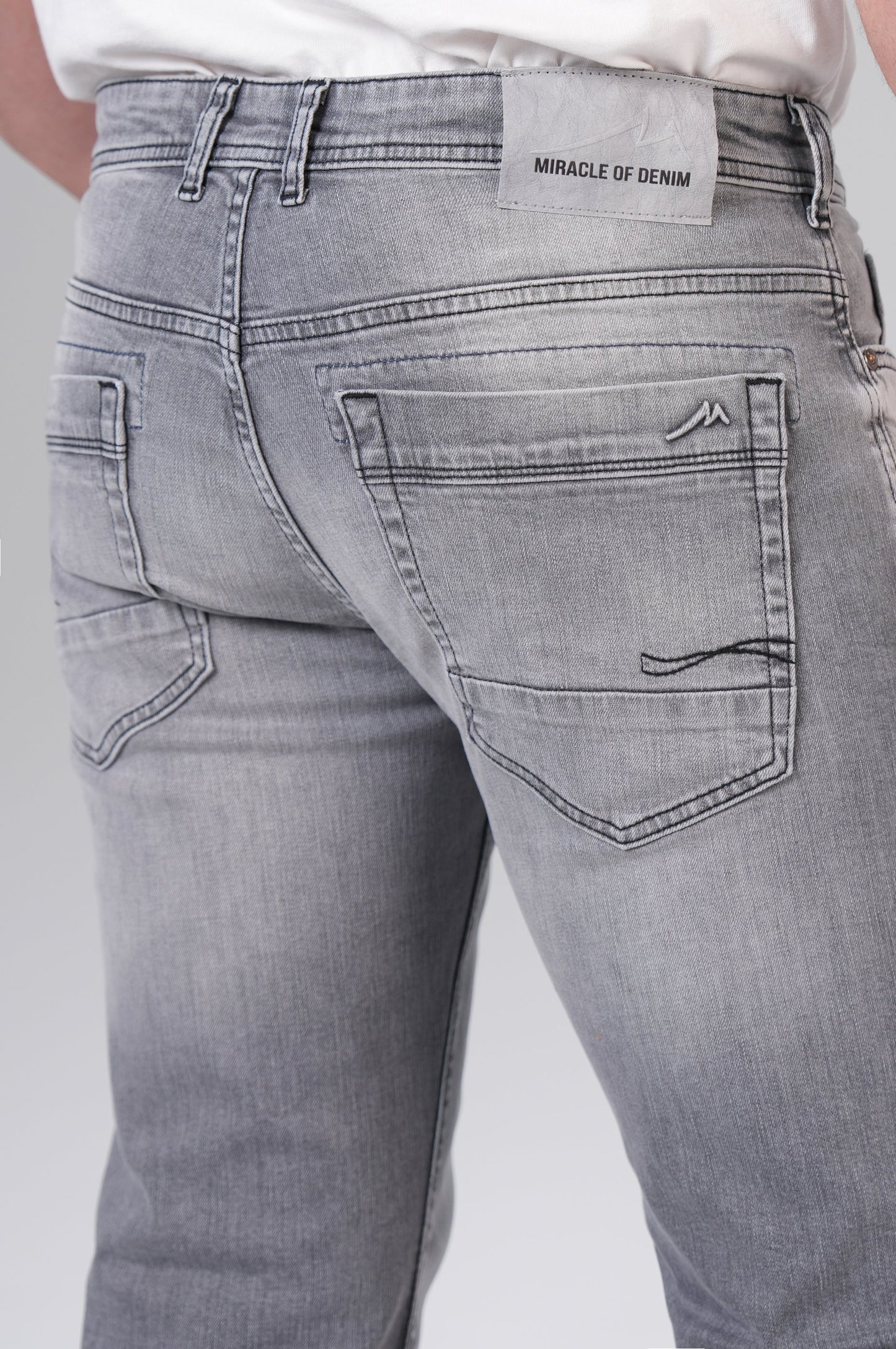 Thomas Comfort Fit | Auto Grey