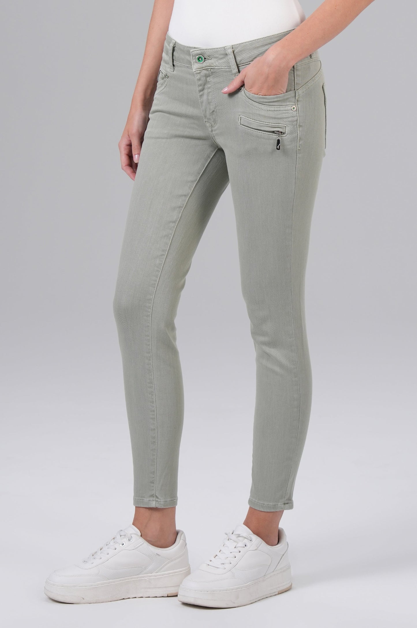 Suzy Skinny Fit | Olive