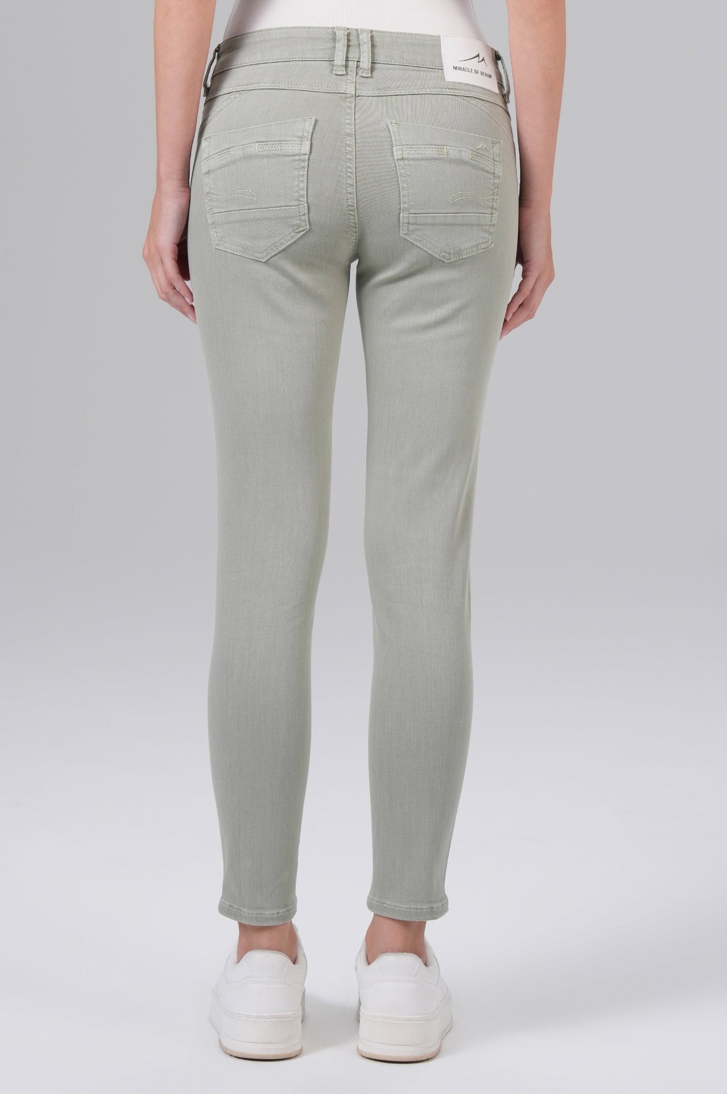 Suzy Skinny Fit | Olive