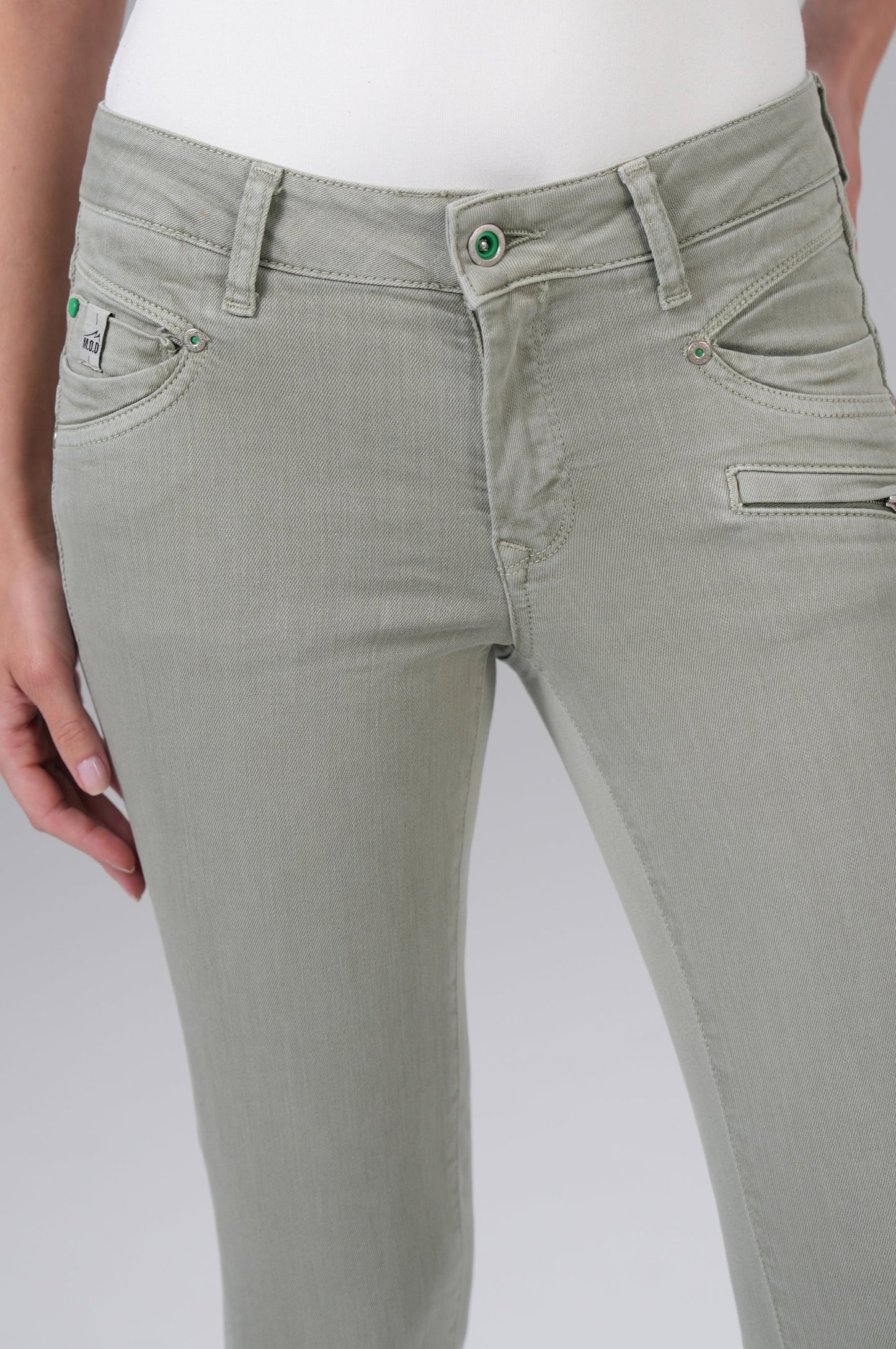 Suzy Skinny Fit | Olive