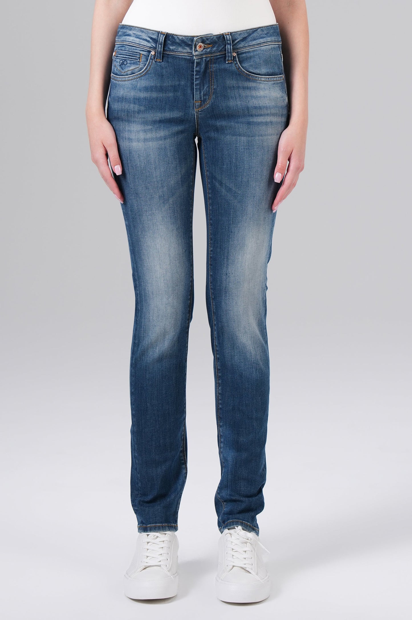 Monika Slim Fit | Amber Blue