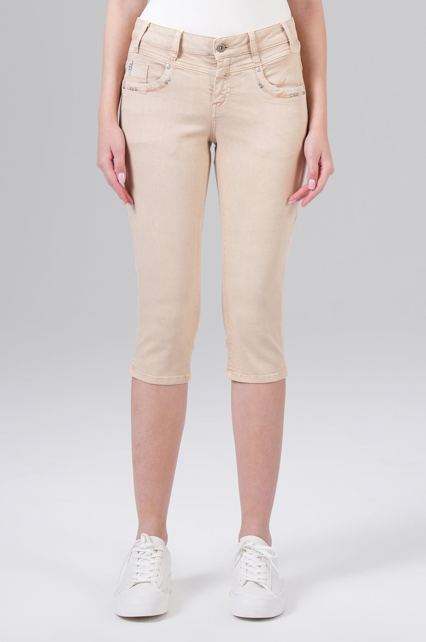 Rita Capri | Beige