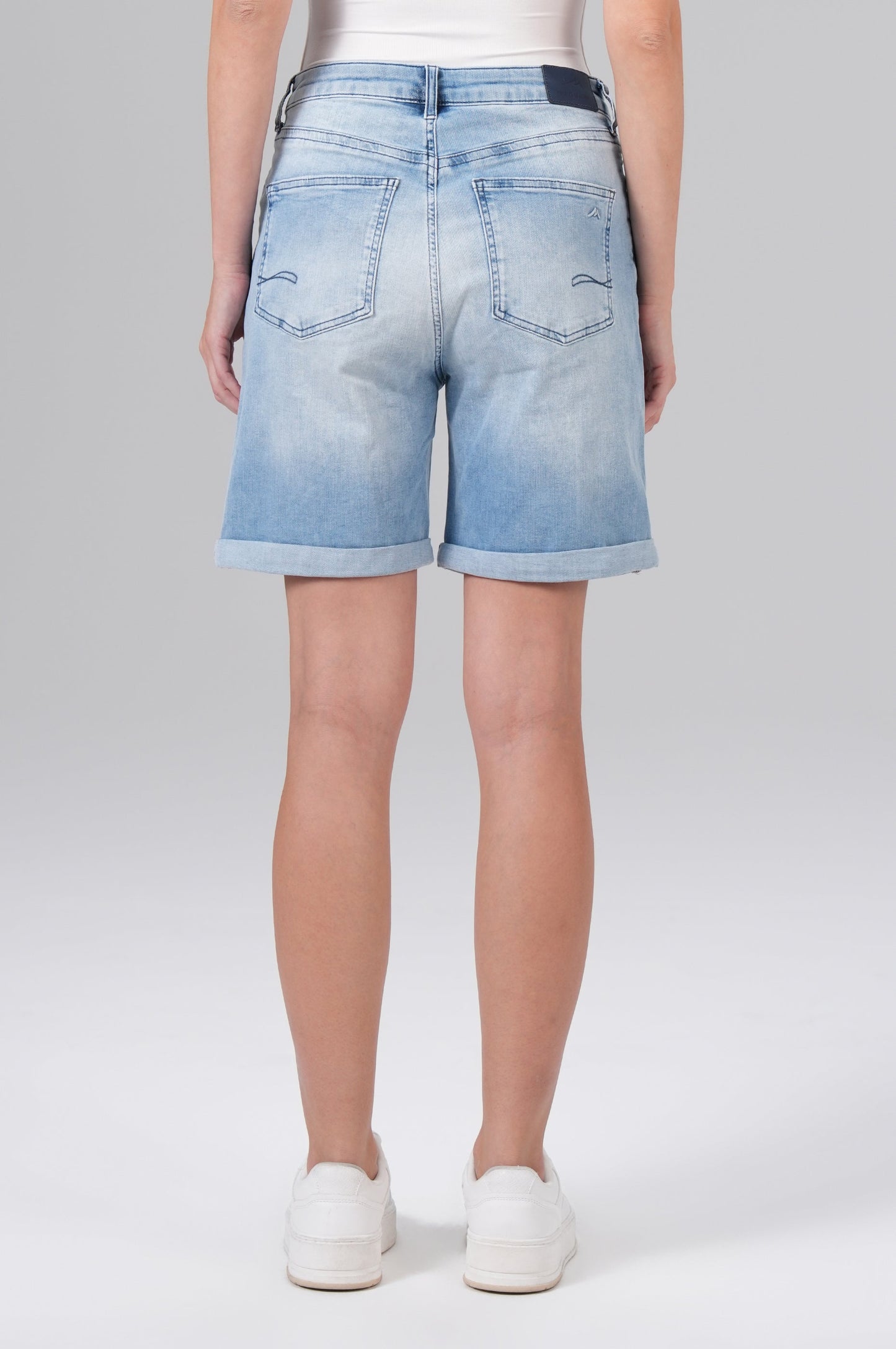 Iris Shorts | Antelope Blue
