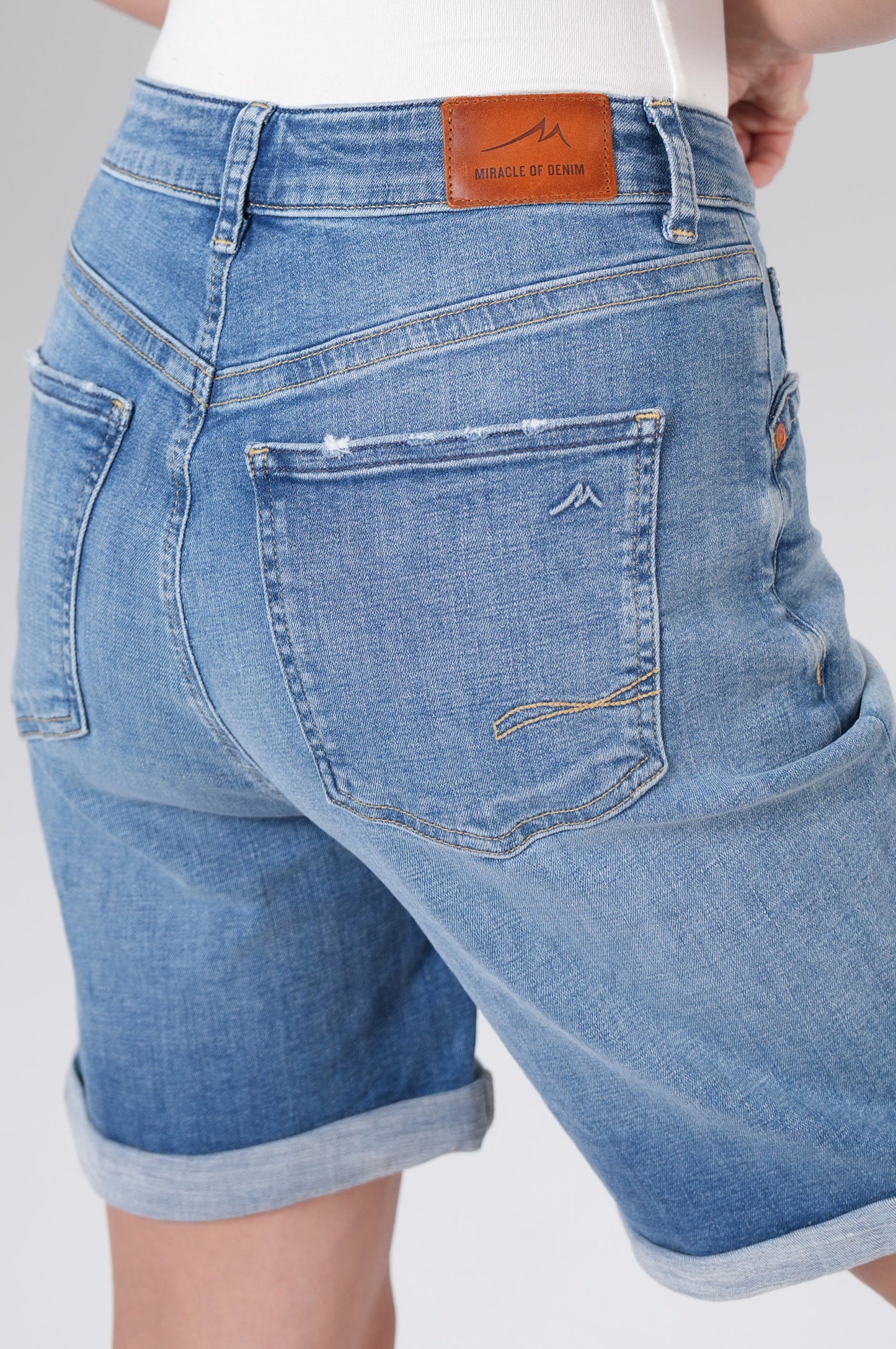 Iris Shorts | Alpaka Blue