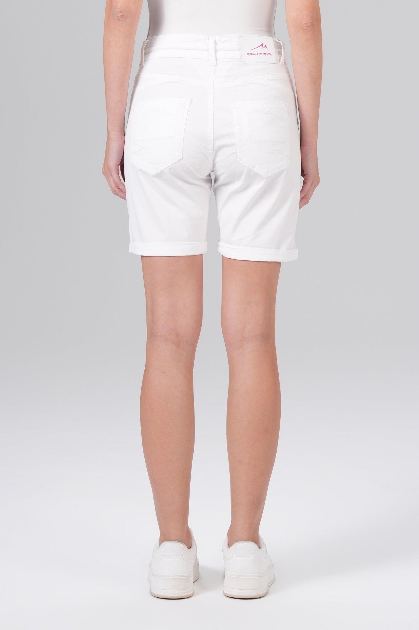Dora Shorts | Offwhite