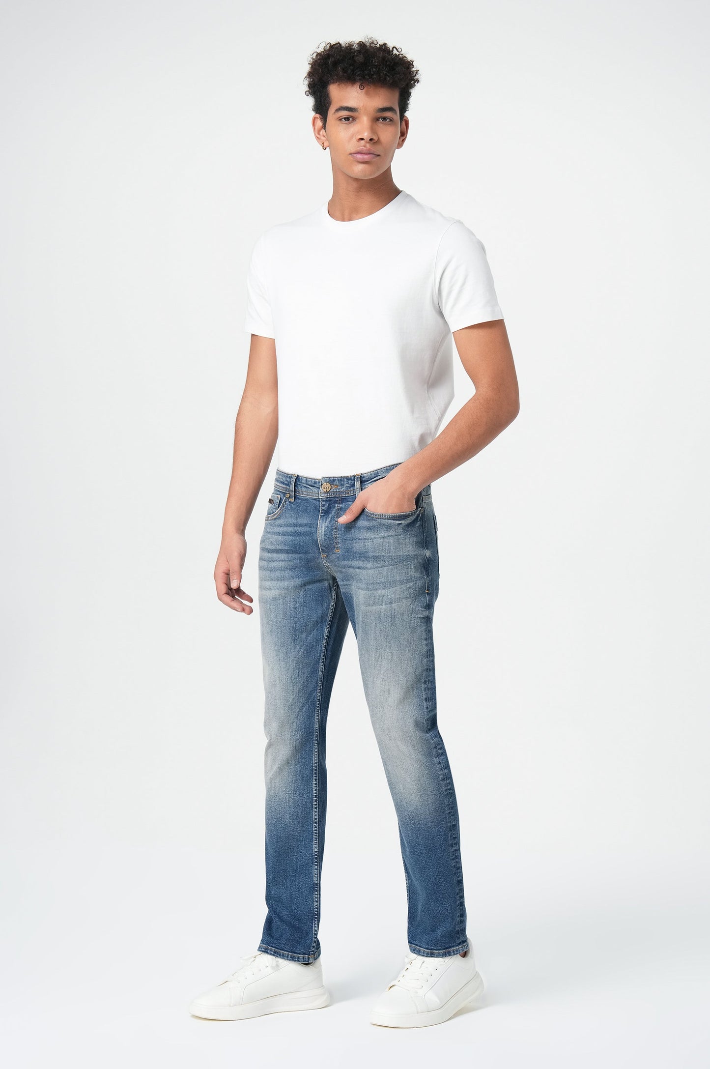 Thomas Comfort | Deprave Blue