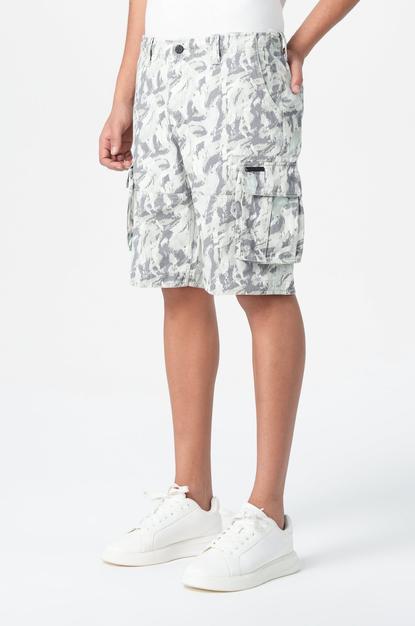 Ezra Cargo Shorts | Caledon Green Allover