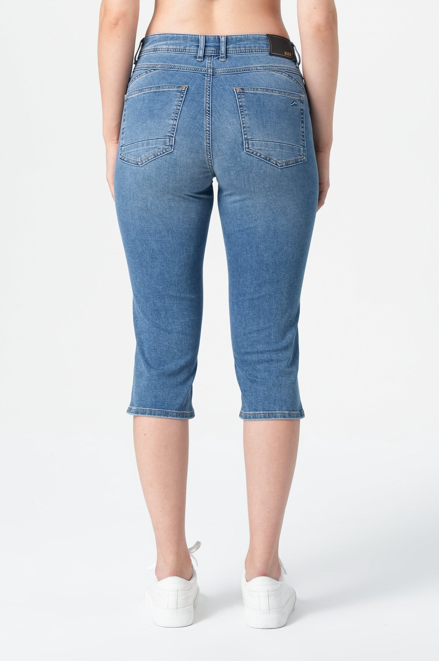 Rea Capri | Delivery Blue