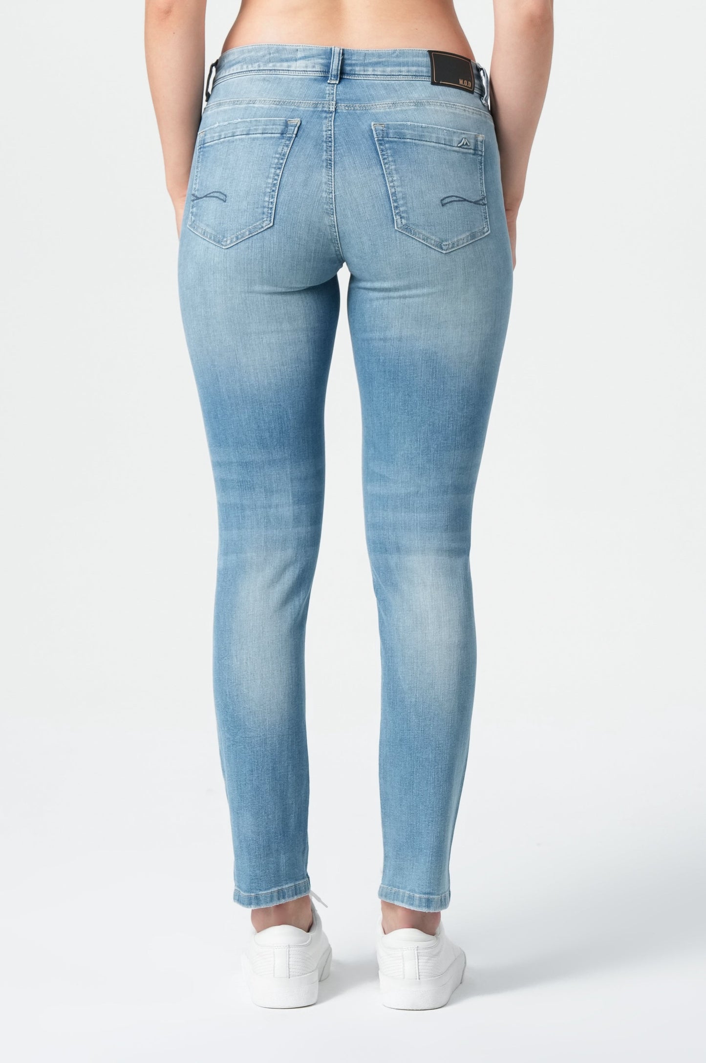 Monika Slim Fit | Daughter Blue