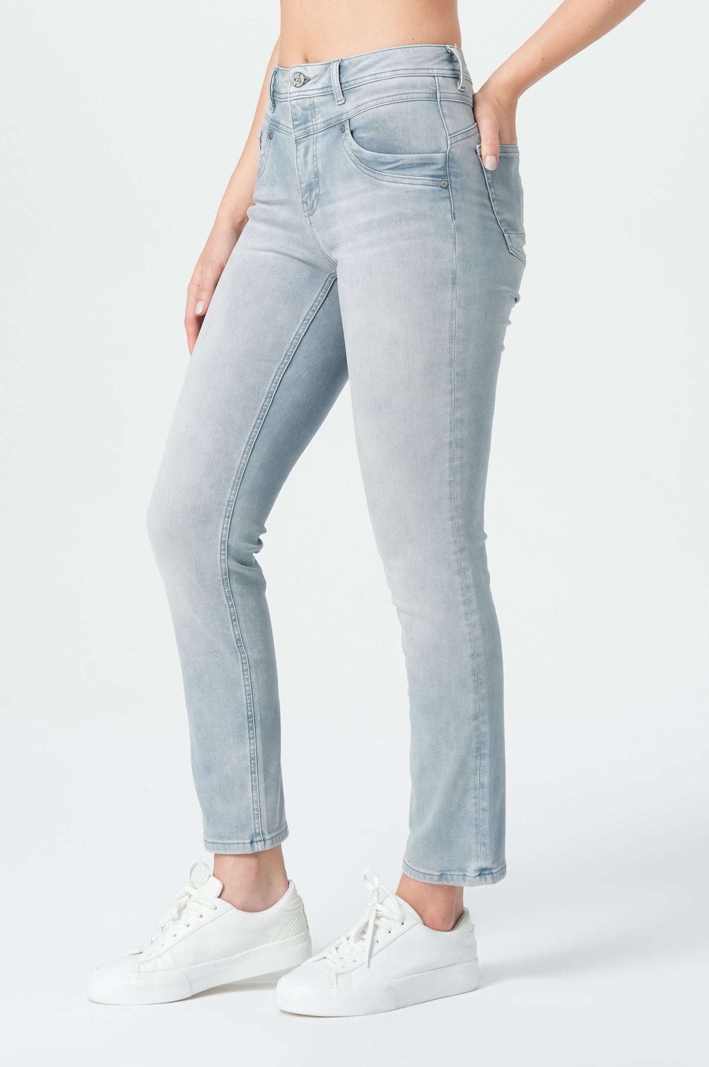 Rea High Regular Fit | Danger Grey
