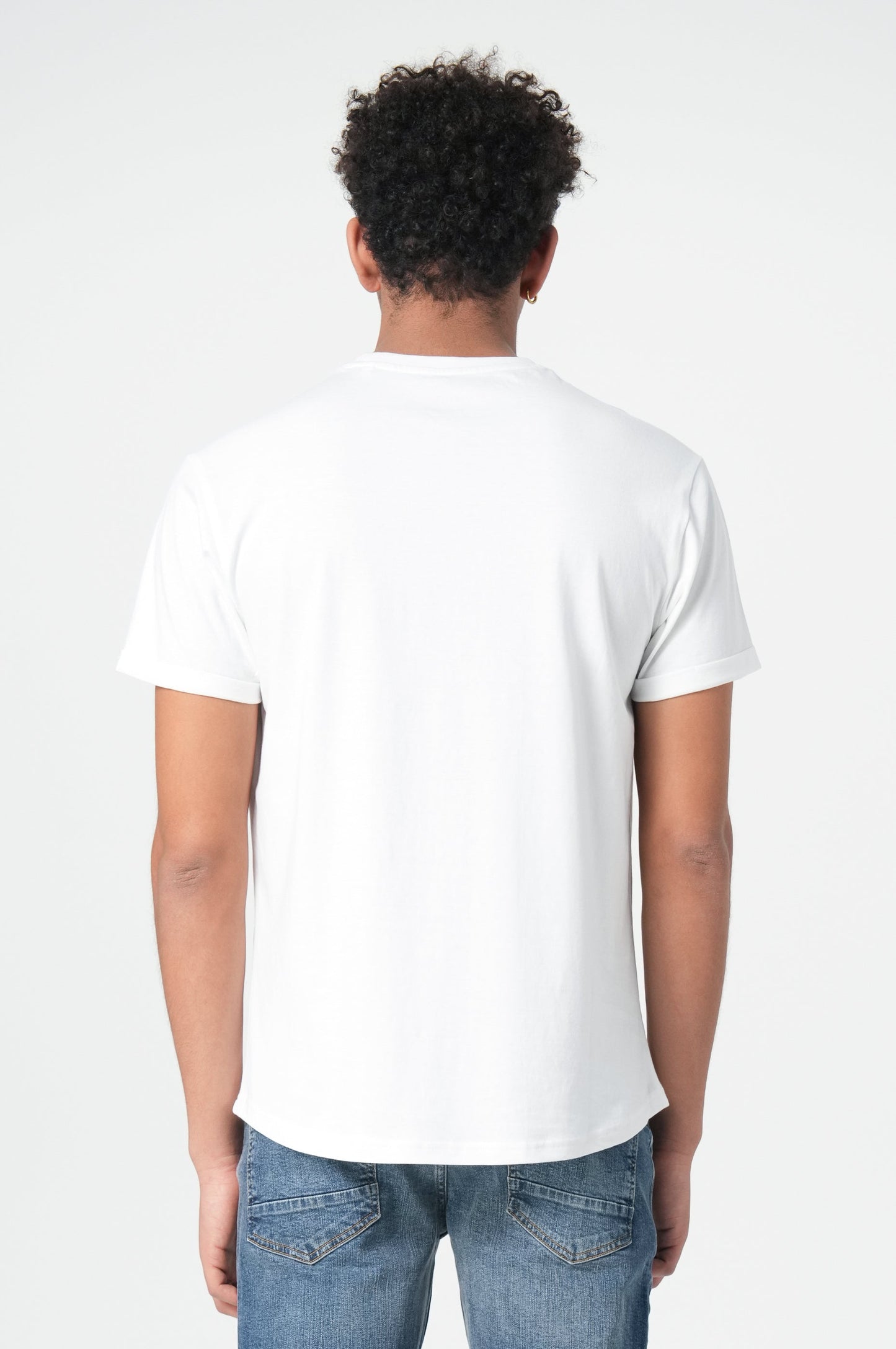 LEO | White