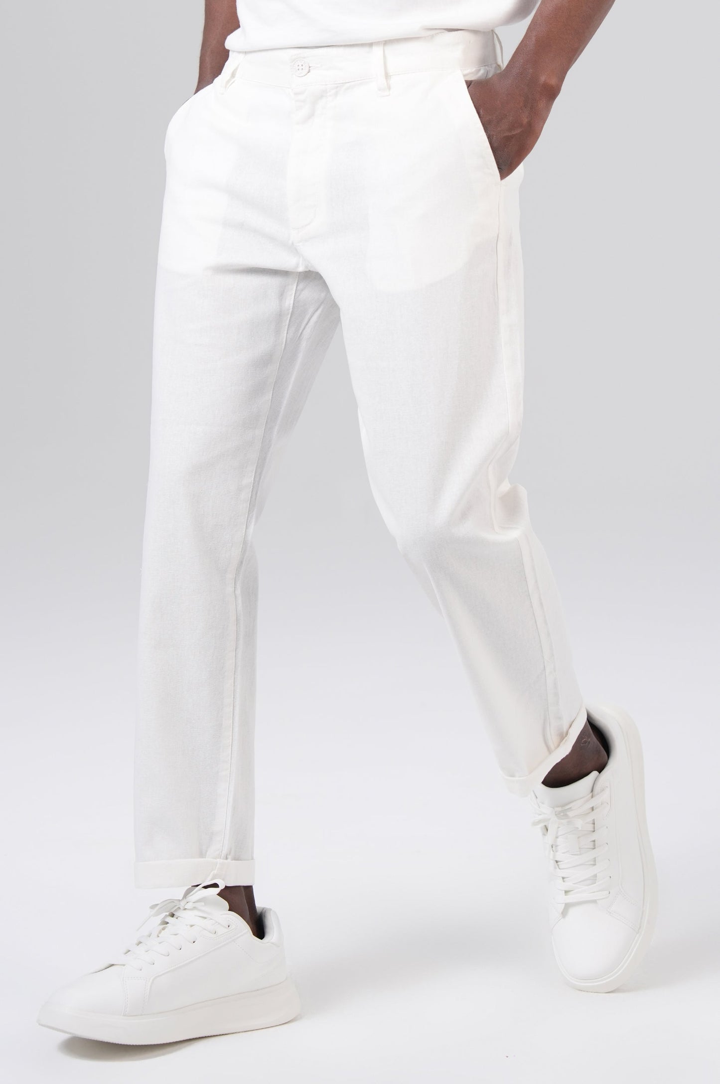 Hugo Chino | Soft White