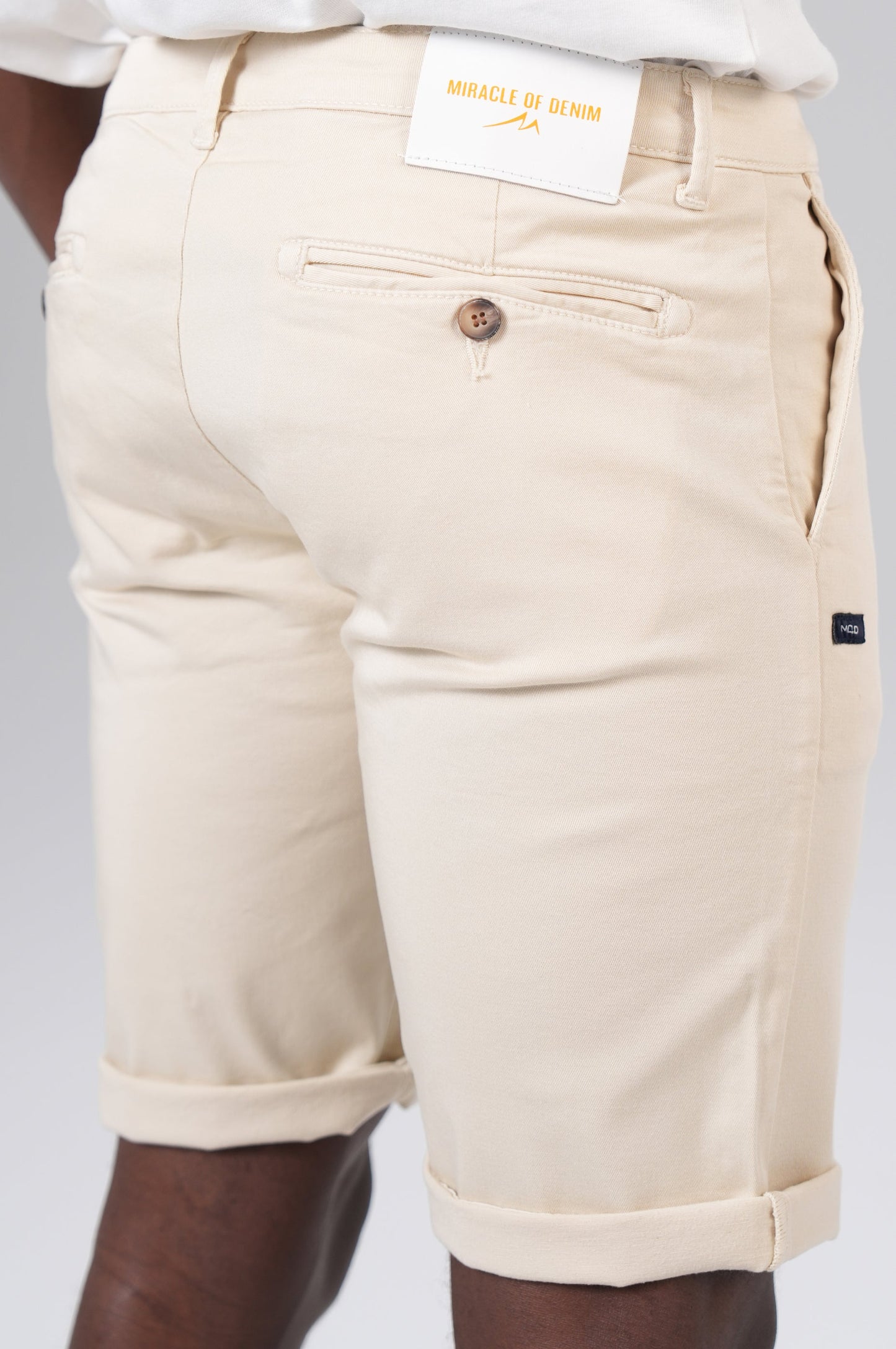 Hector Chino Shorts | Soft Bone