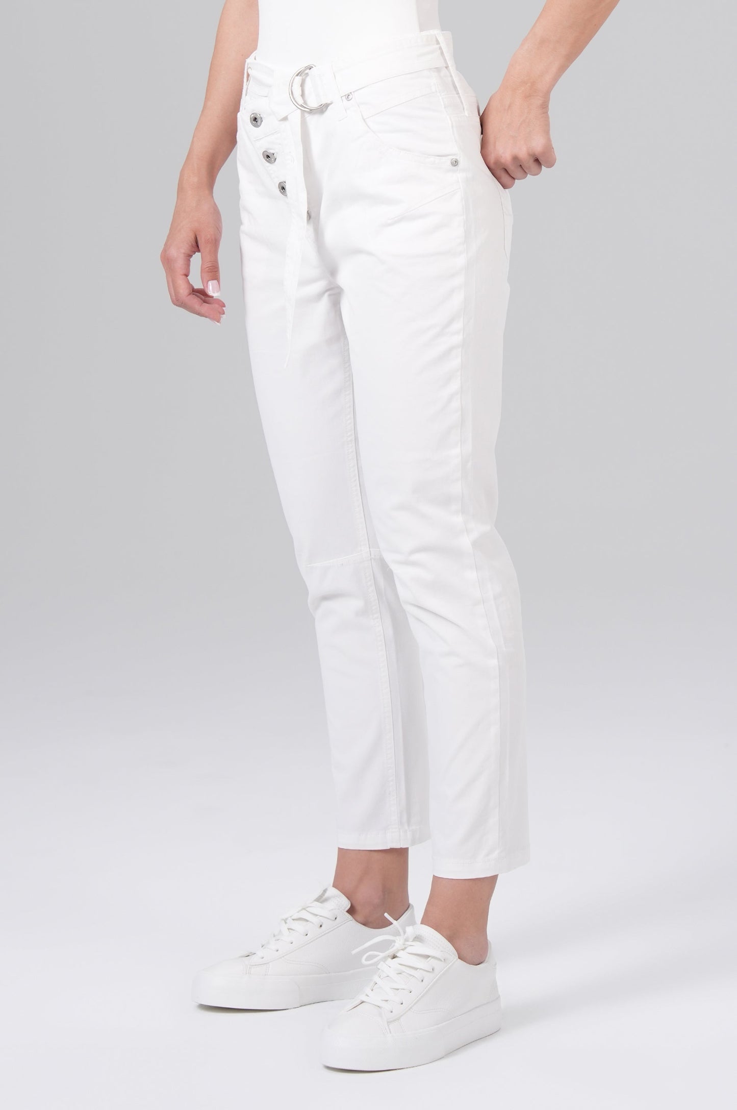 Iris Boy Fit | Soft White