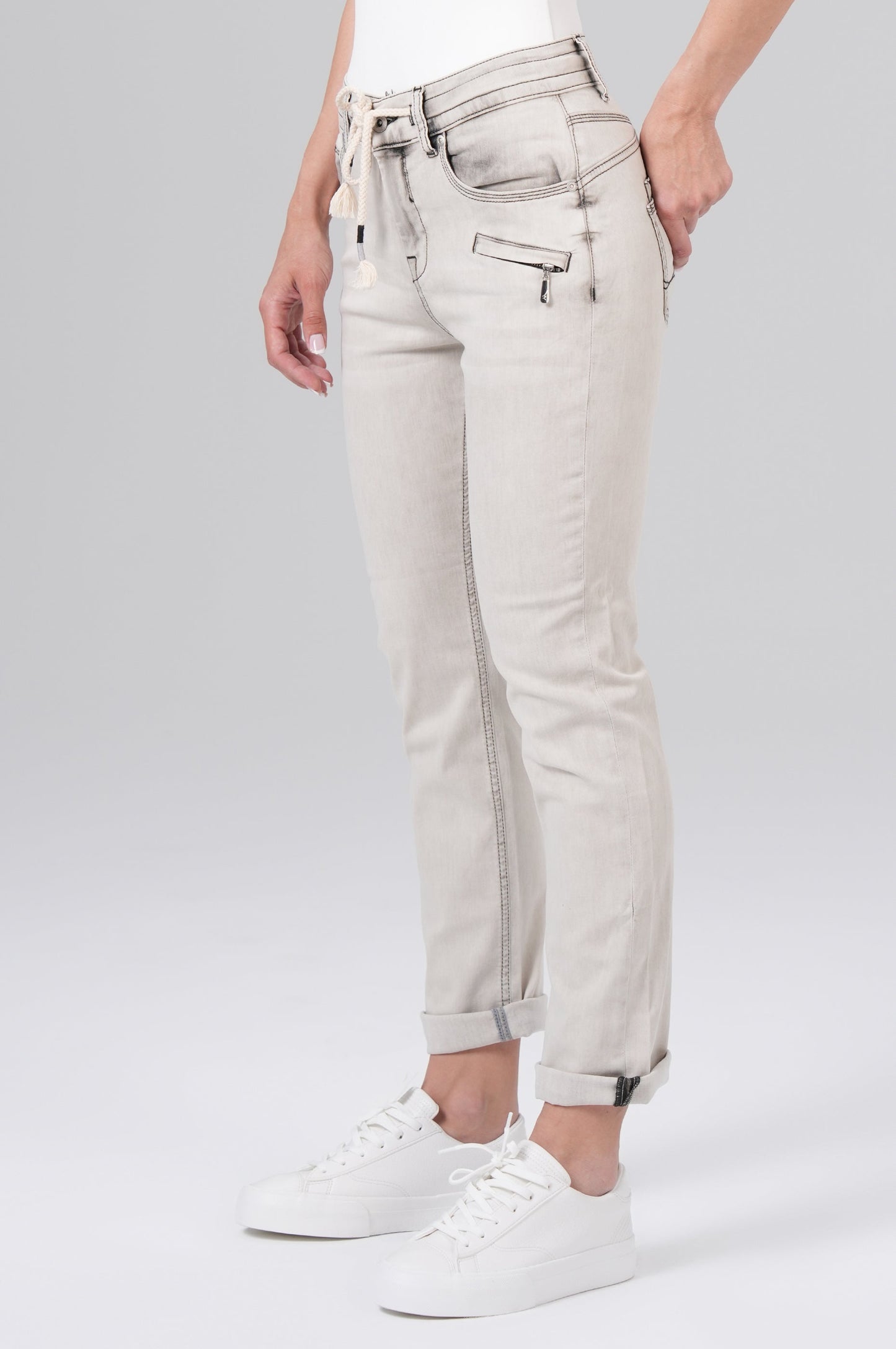 Suzy Comfort Fit | Beton Grey