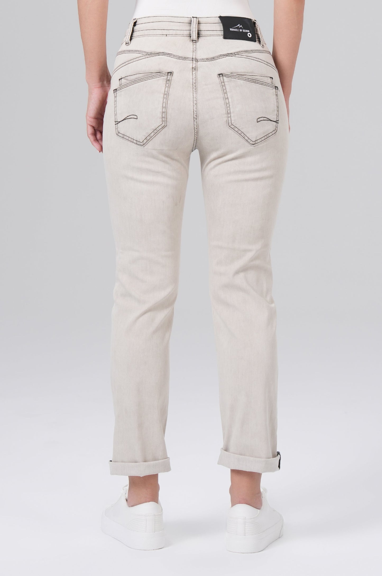 Suzy Comfort Fit | Beton Grey