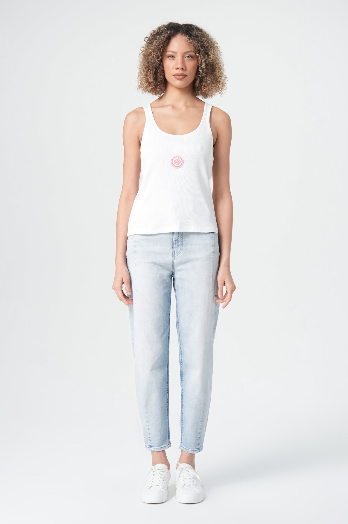 Women Top Basic | White