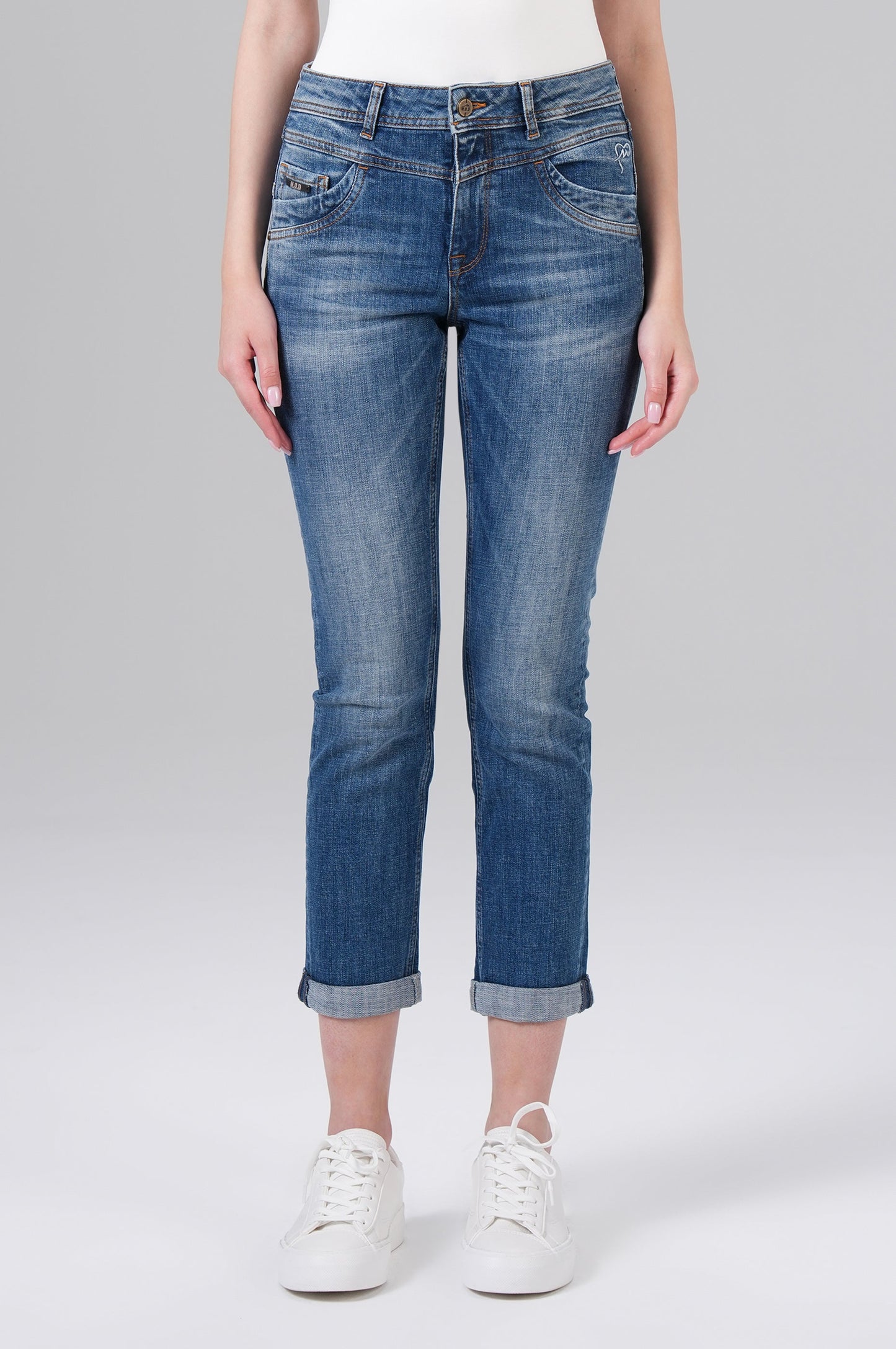 Rea High Regular Fit | Cord Blue