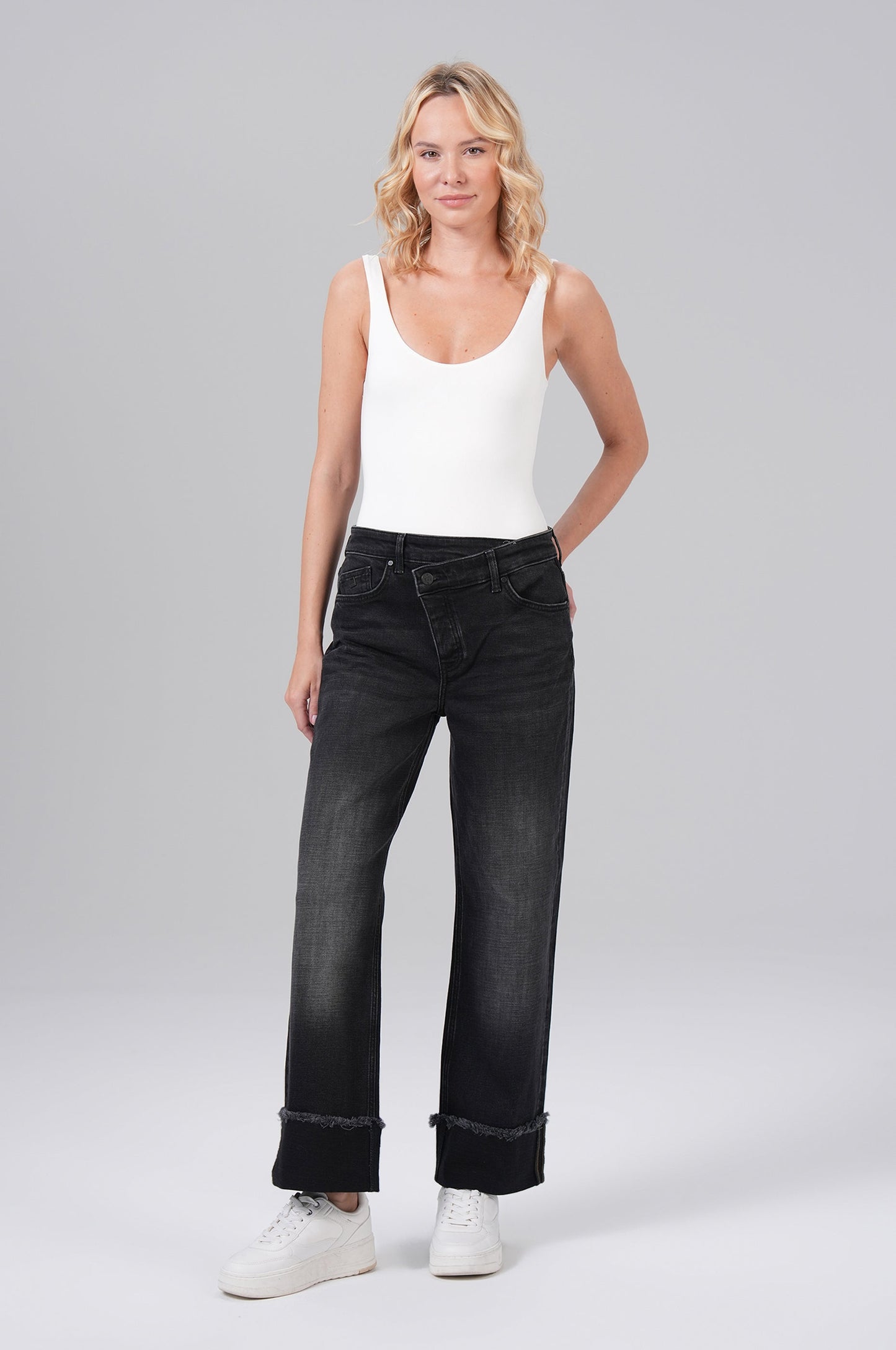 Nubia Wide Leg | Candy Black