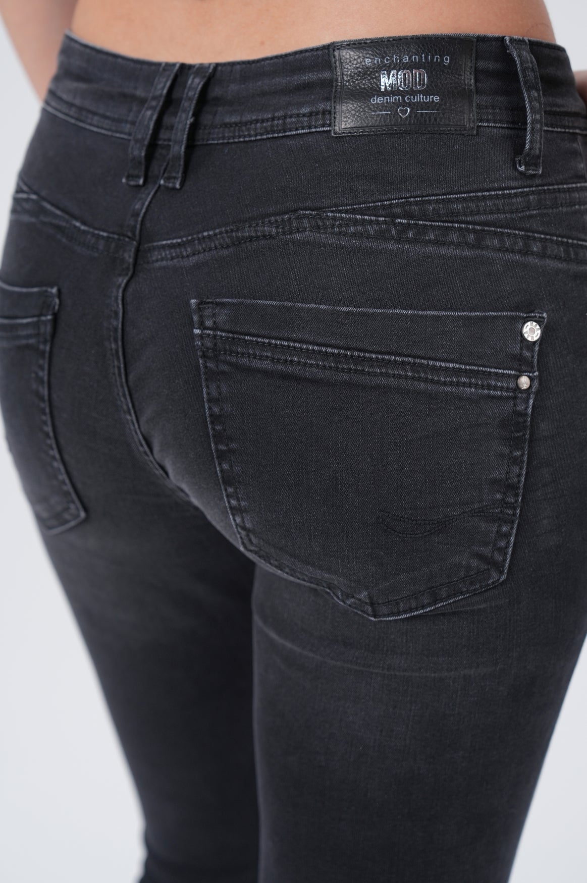 Marry Slim | Ebony Black