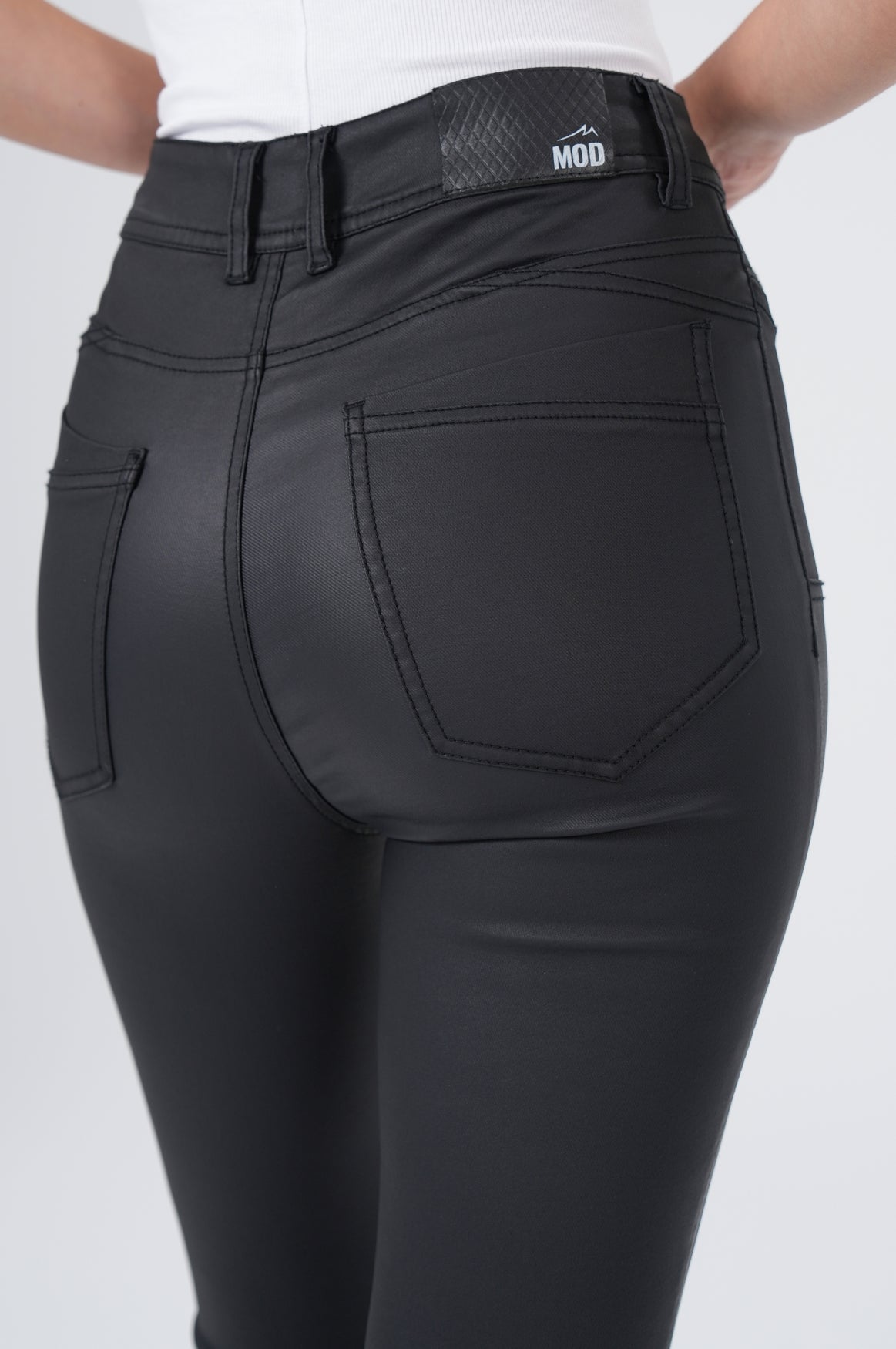 Marry Slim | Black