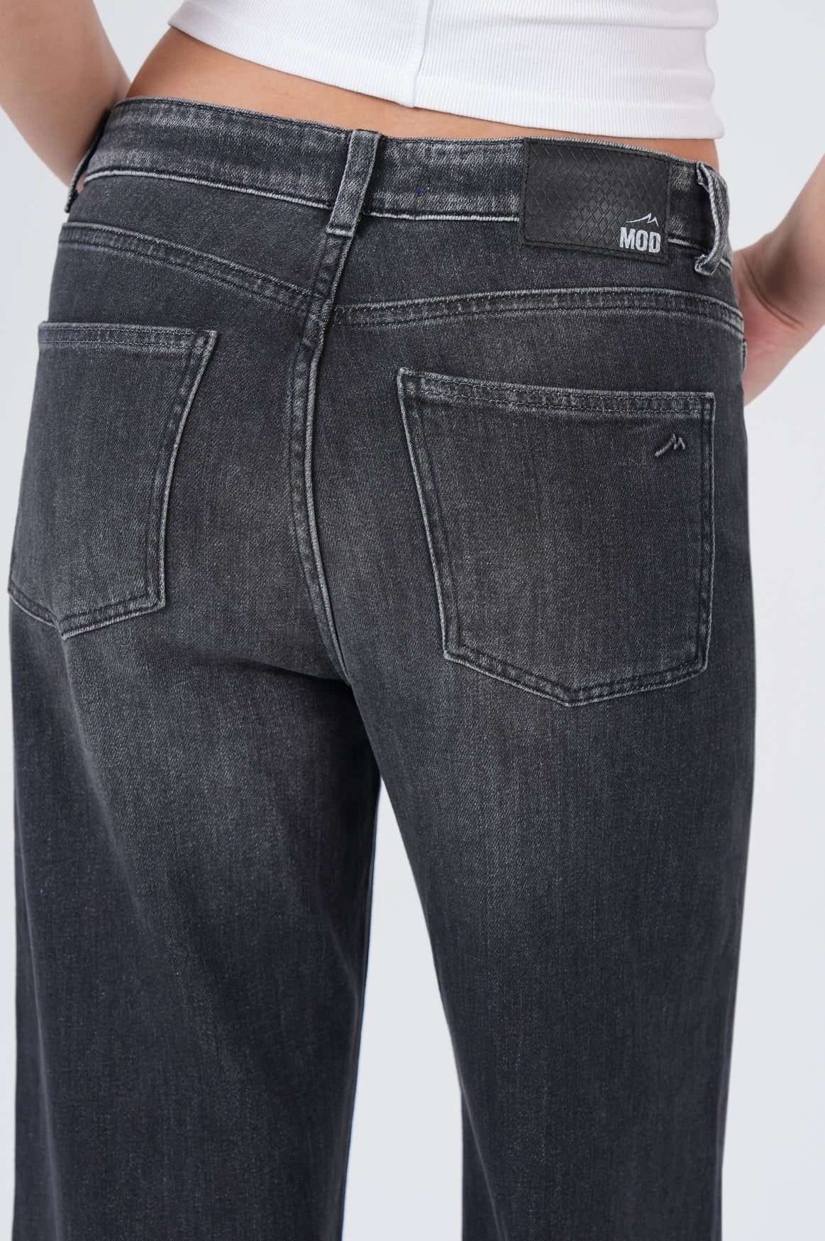 Nubia Wide Leg | Editor Grey