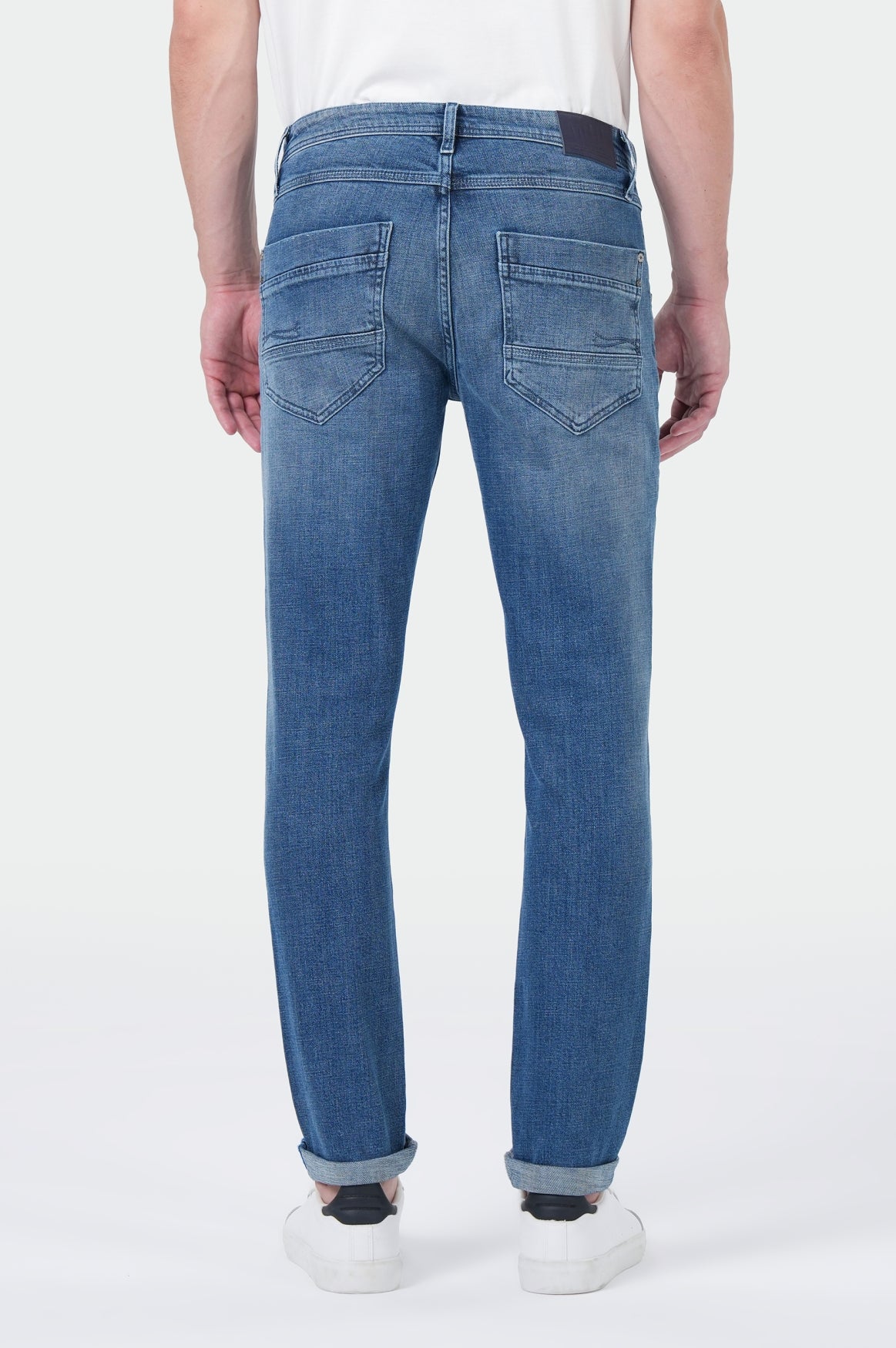 Peter Regular | Era Blue