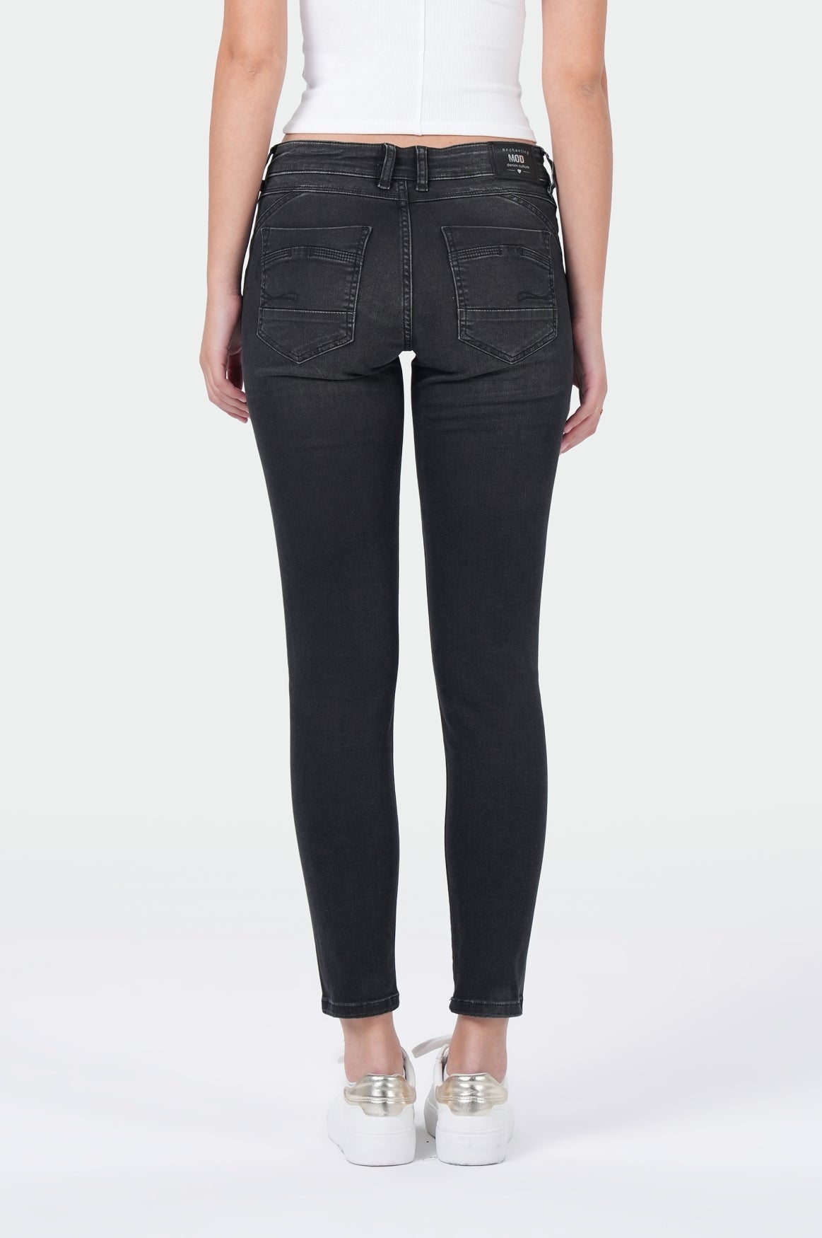 Suzy Skinny | Extra Black