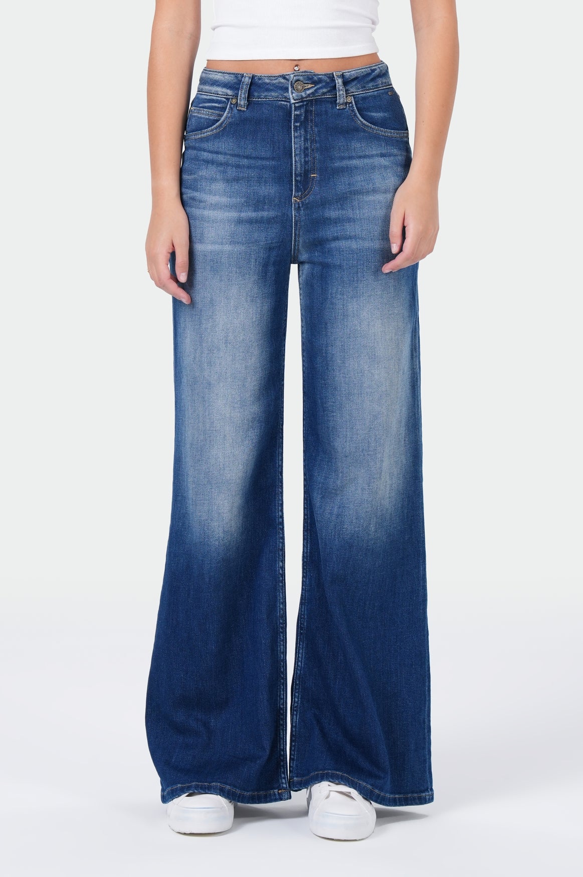 Viola Palazzo | Epic Blue