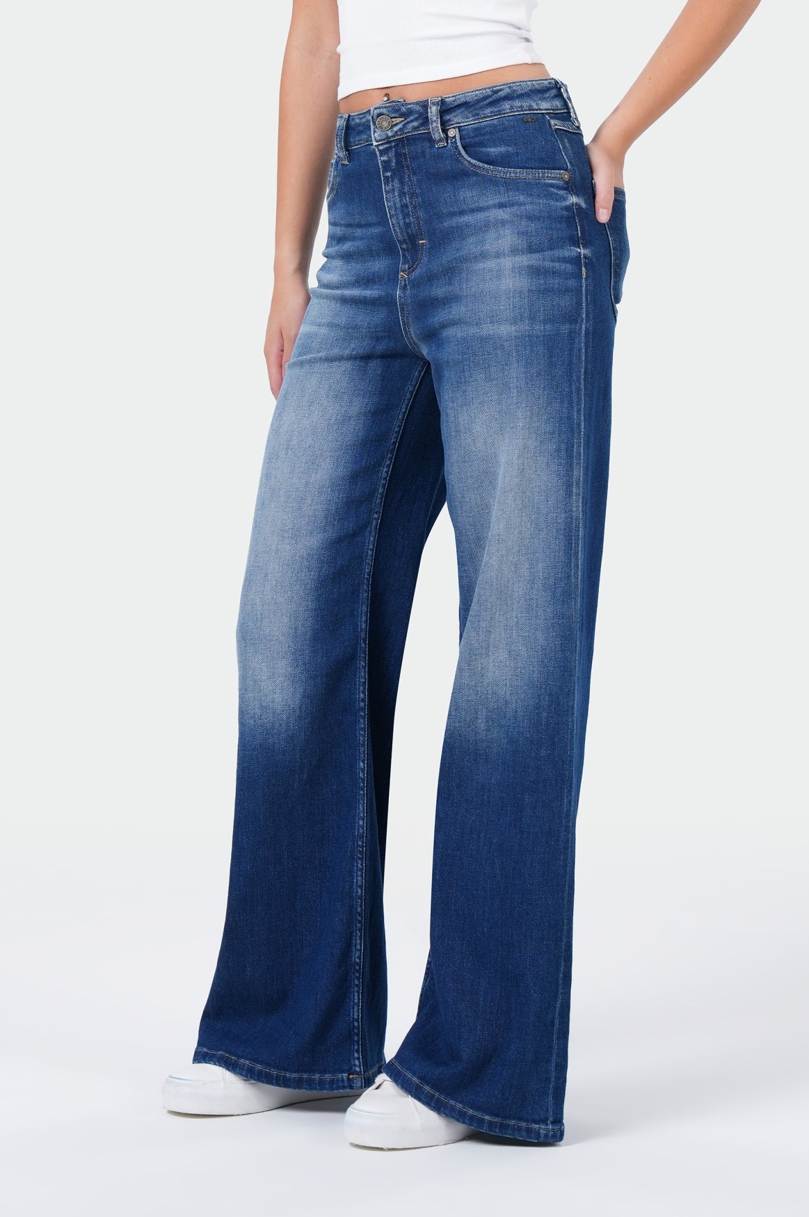 Viola Palazzo | Epic Blue