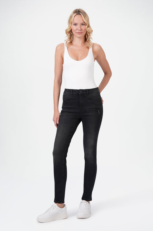 Suzy Skinny Fit | Candy Black