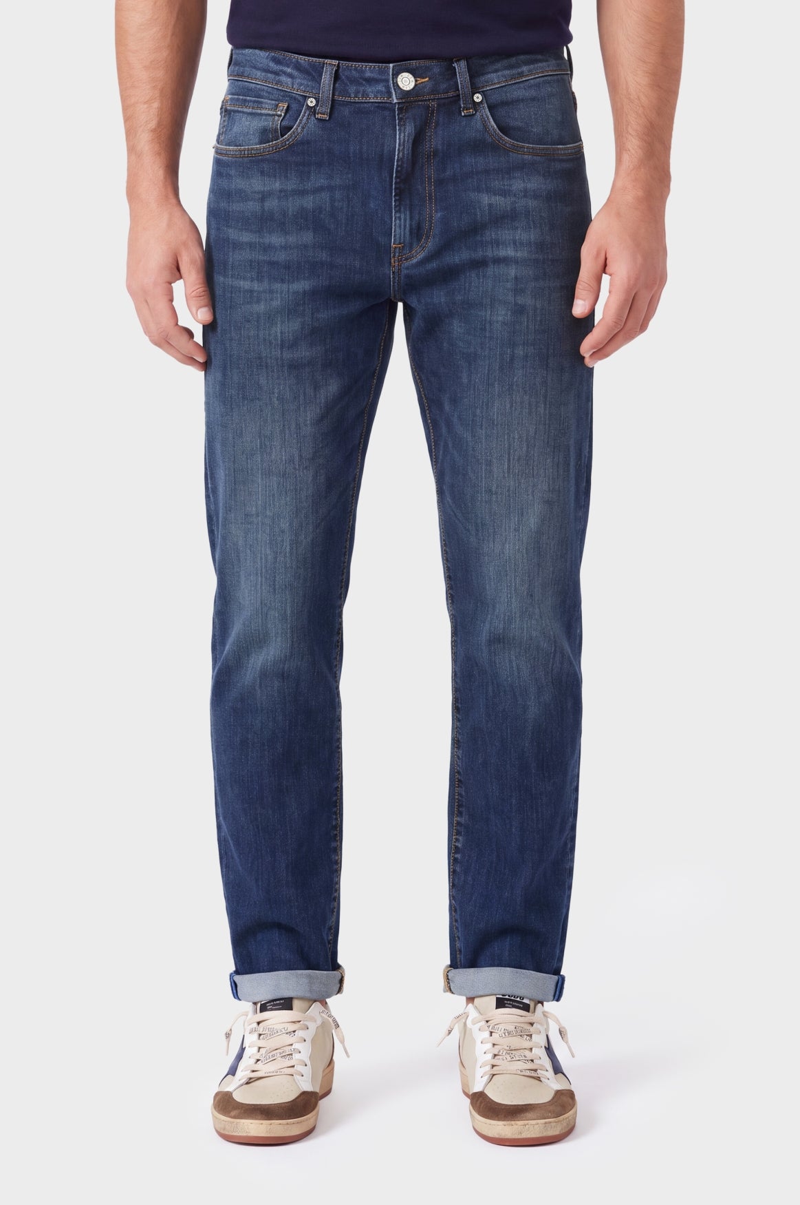 Aron Straight | Gama Blue