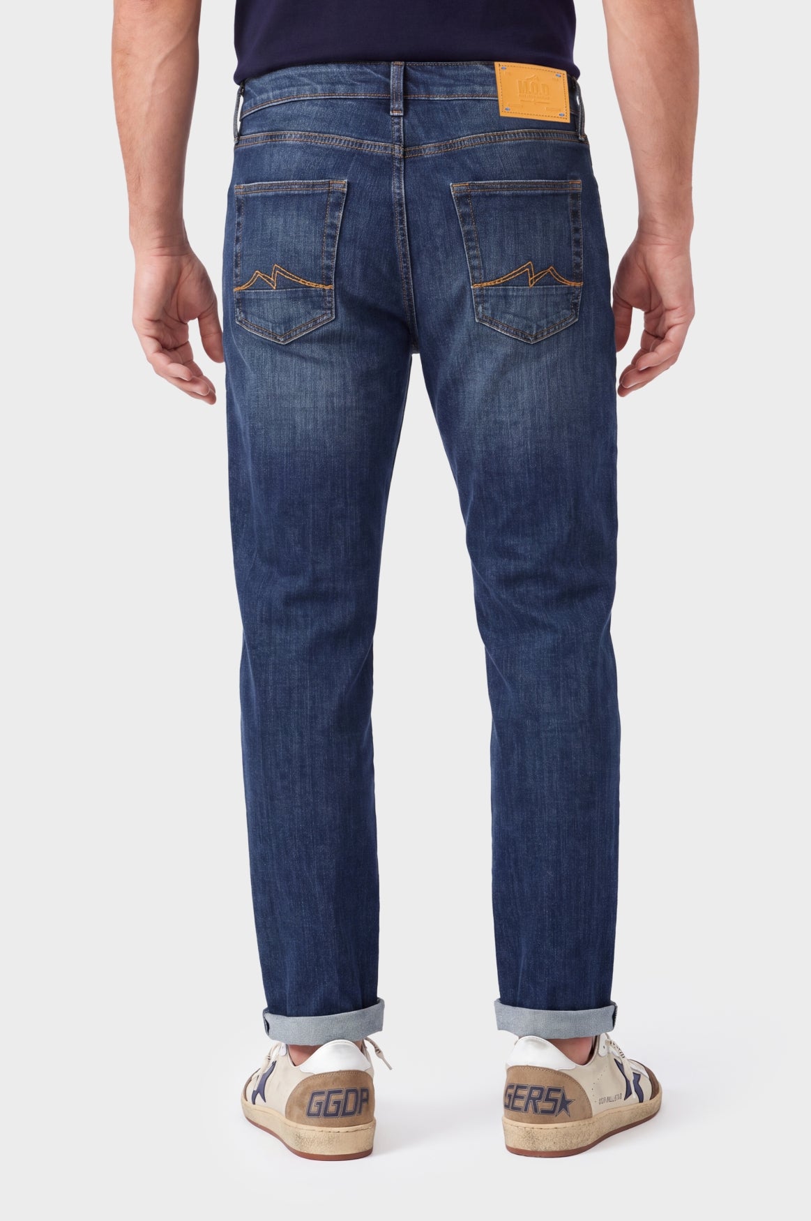 Aron Straight | Gama Blue