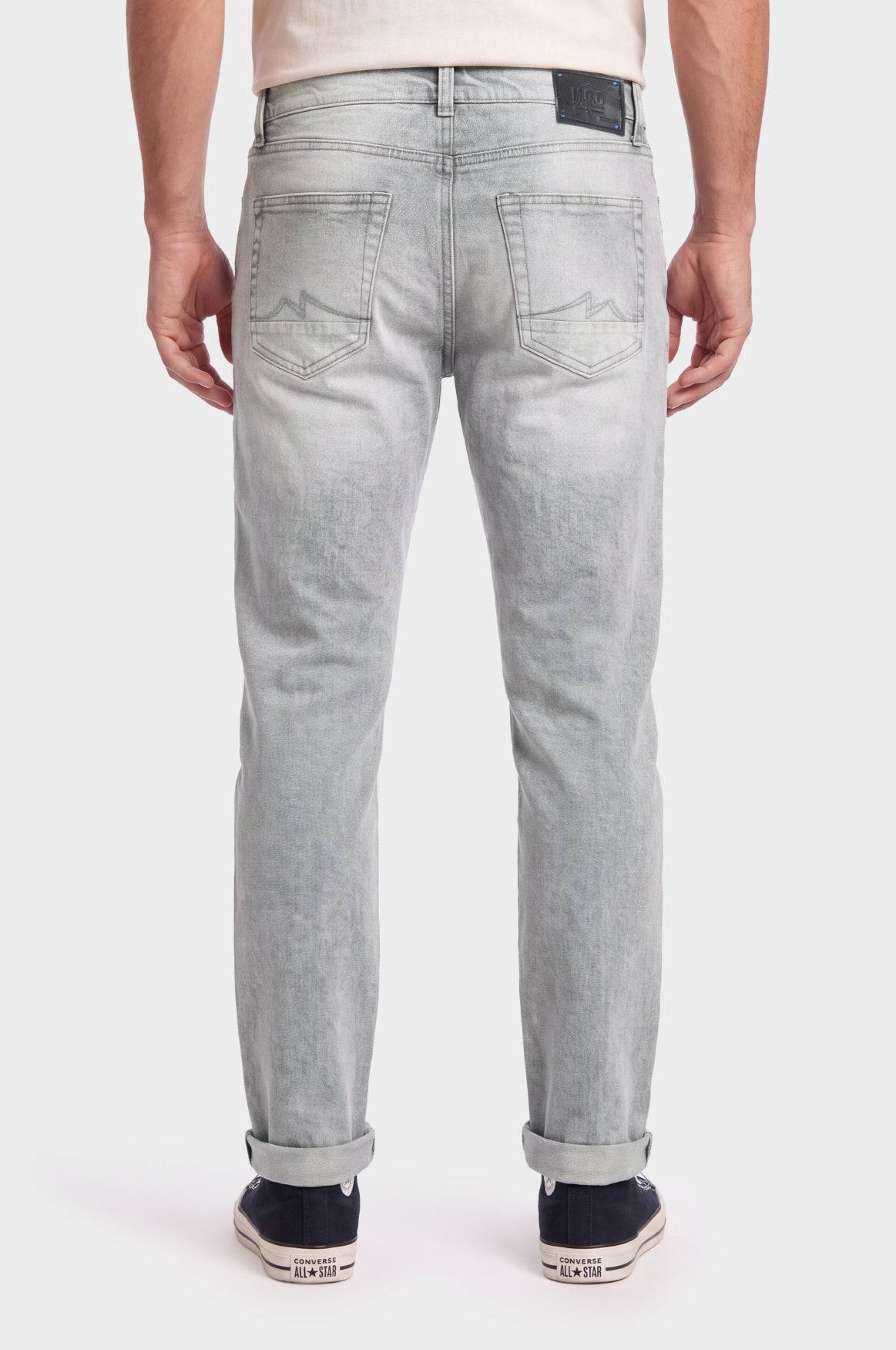 Aron Straight | Gaba Grey