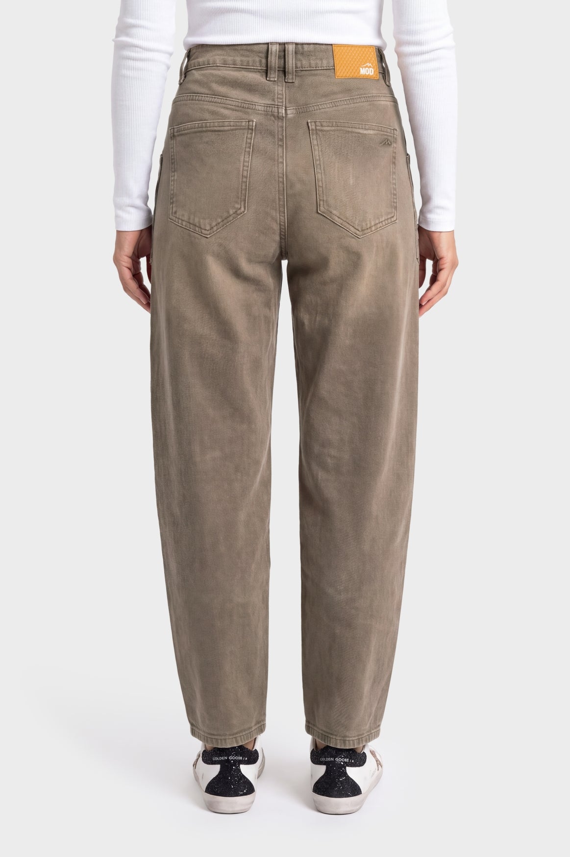 Clara Barrel | Beech Brown