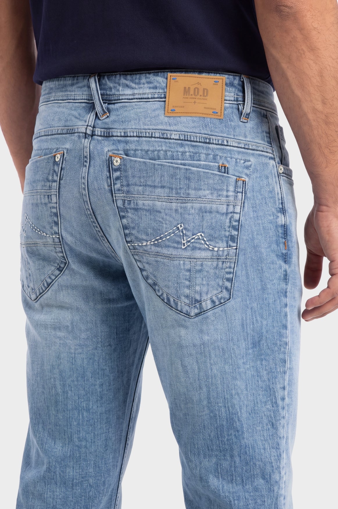 Joshua Comfort | Gum Blue